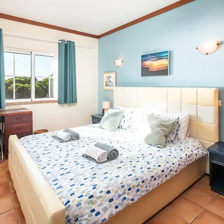 Semesterbostad Casa Bobo *